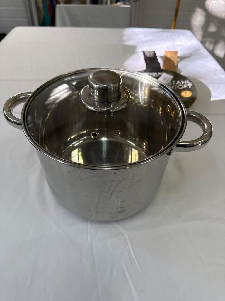 Michelino RVS Soeppan 4.7 liter, Kookpan of Snelkookpan, Inductieplaat, Ophalen of Verzenden, Zo goed als nieuw