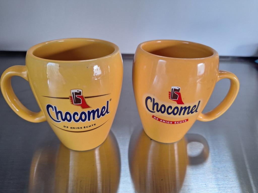 CHOCOMEL mokken 2 stuks, Ophalen of Verzenden, Zo goed als nieuw, Overige typen