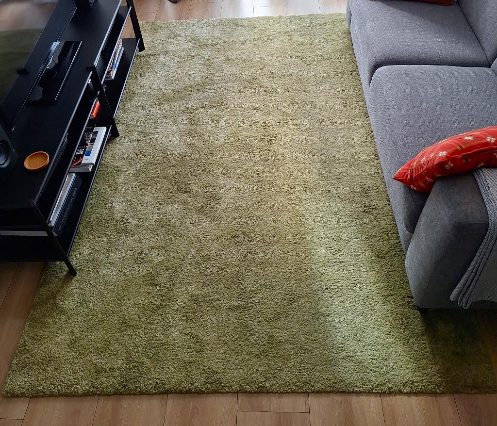 Ikea Rug, Vloerkleed STOENSE olijfgroen 133x195 cm, Huis en Inrichting, Ophalen, 100 tot 150 cm, Zo goed als nieuw, 150 tot 200 cm