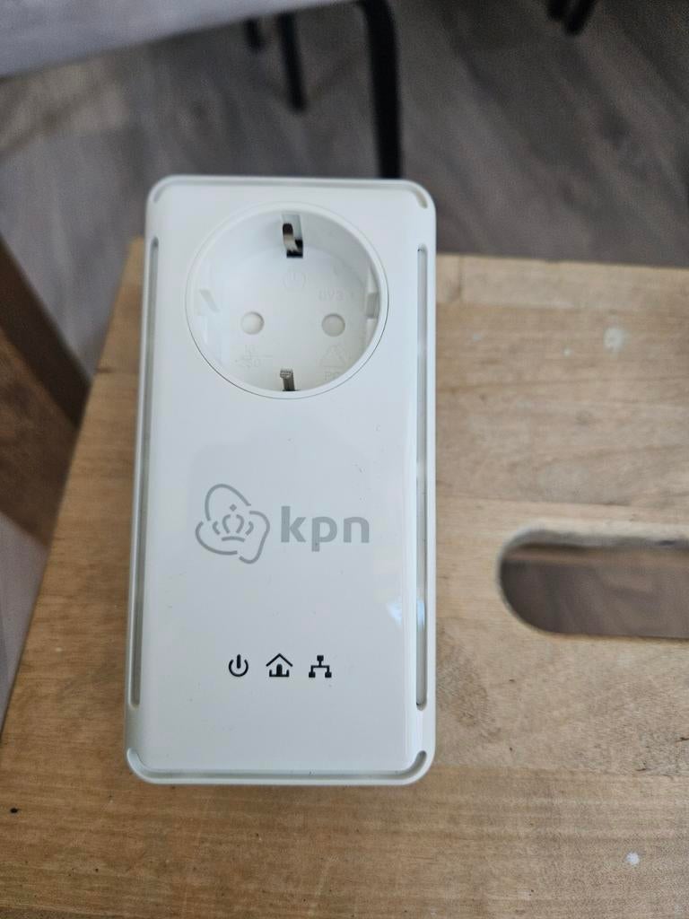 KPN WiFi versterker met stopcontact, Ophalen of Verzenden