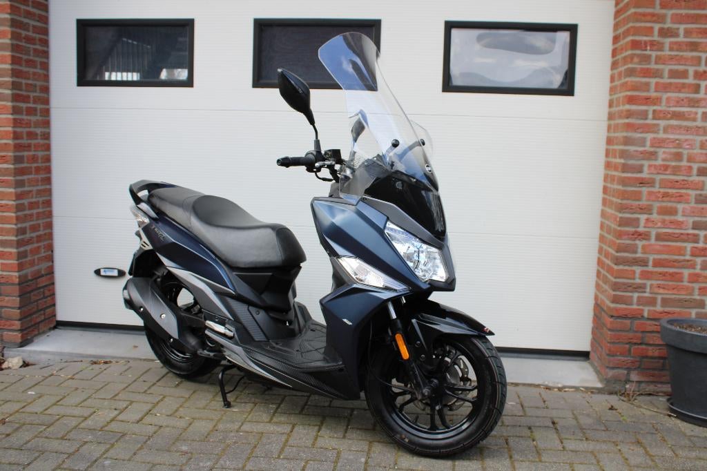 Sym Jet 14 uit 2024 Nieuwstaat/windscherm/injectie, Fietsen en Brommers, Scooters | SYM, Ophalen, Gebruikt, Overige modellen, Maximaal 45 km/u