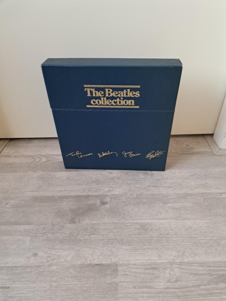 The Beatles Collection blauwe box nieuwstaat, Ophalen of Verzenden, Zo goed als nieuw, Overige formaten