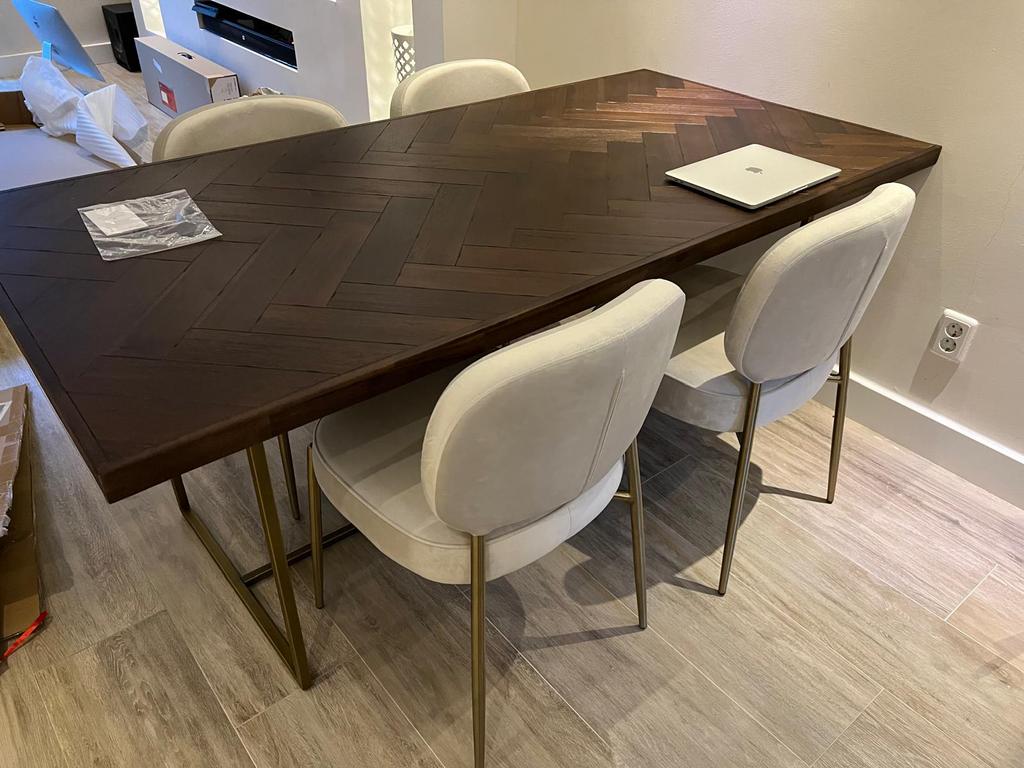 Luxe mangohouten eettafel visgraat 180 cm – Westwing Luca, Ophalen, Zo goed als nieuw
