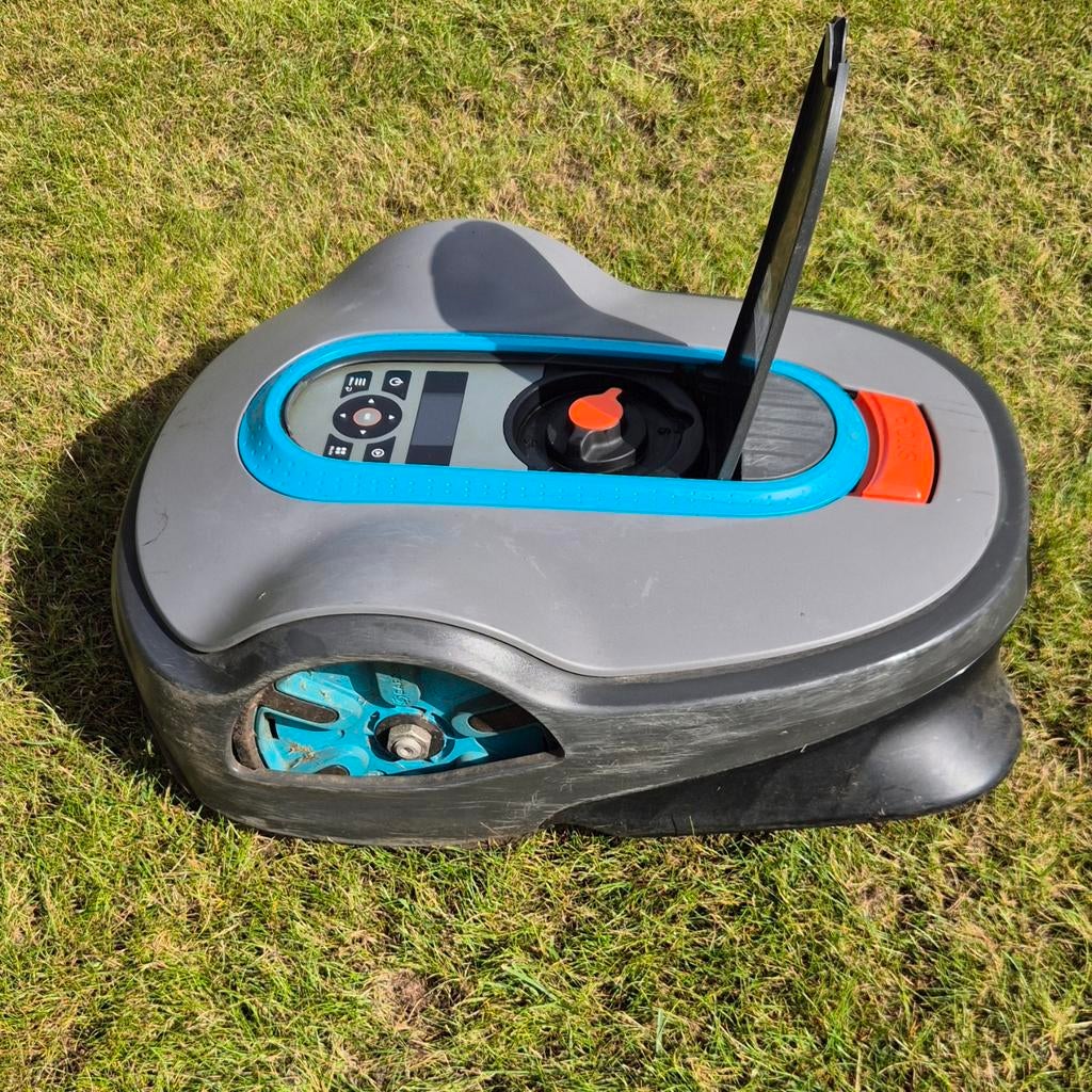 Gardena Sileno life 750 robotmaaier, Tuin en Terras, Robotmaaiers, Ophalen, Gebruikt