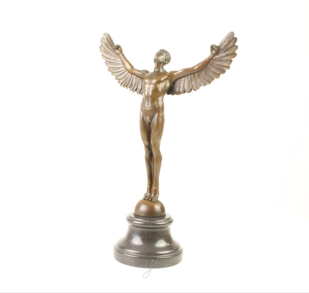Bronzen beeld van gevleugelde man op sokkel afmeting, Ophalen of Verzenden