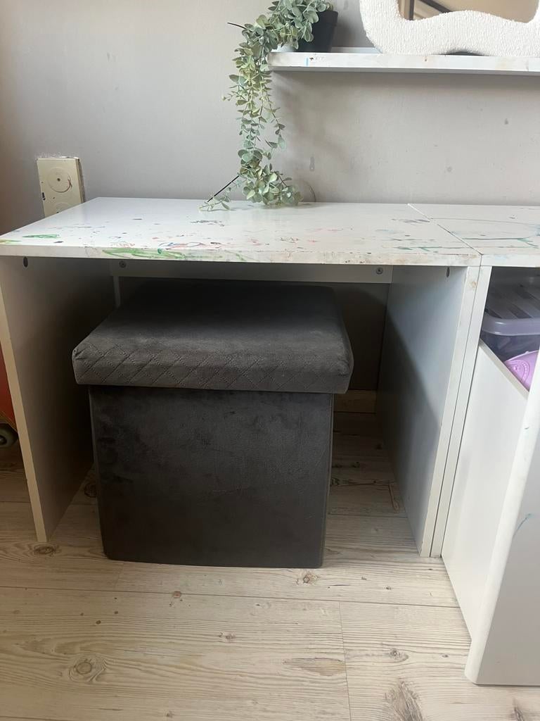 Kinderbureau, Ophalen, Zo goed als nieuw