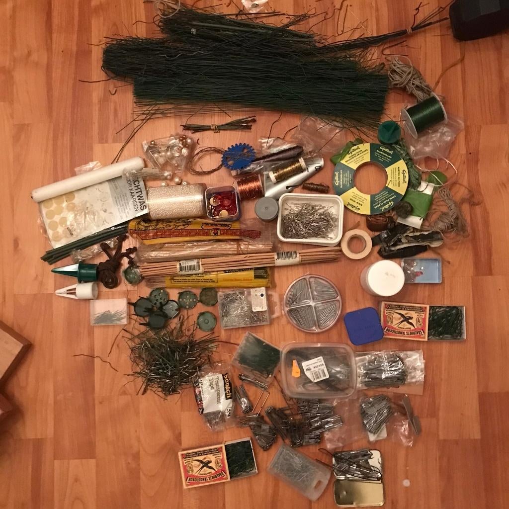 Materialen bloemschikken, Ophalen of Verzenden, Zo goed als nieuw, Overige typen