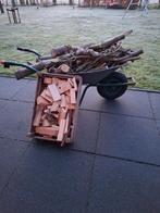 Hout, stammetjes houtkachel, vuurkorf, aanmaakhout, Ophalen