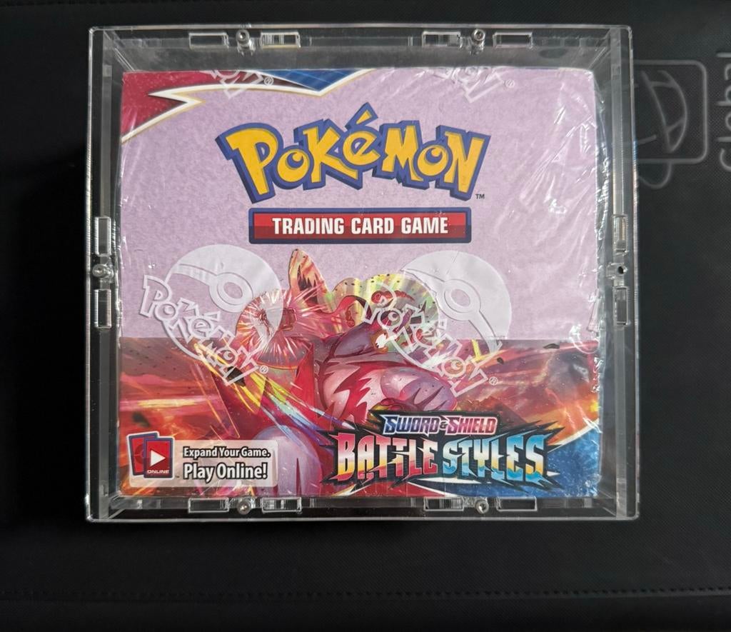 Battle Styles Booster Box, Ophalen of Verzenden, Zo goed als nieuw, Boosterbox