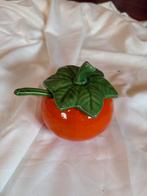 Bordallo Pinheiro Tomaten Schaaltje met Lepel, Keramiek, Ophalen of Verzenden, Overige stijlen, Schaal of Schalen