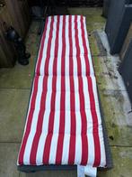 IKEA HÅLLÖ Ligbedkussen Rood/Wit Gestreept 190x60 cm, Tuin en Terras, Tuinmeubel-accessoires, Ophalen of Verzenden, Gebruikt