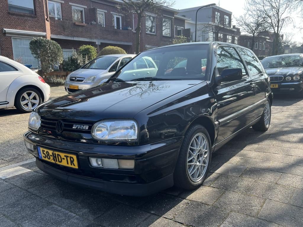 Volkswagen Golf 2.8 VR6 - Highline - Topstaat -, Voorwielaandrijving, Zwart, Leder, Handgeschakeld