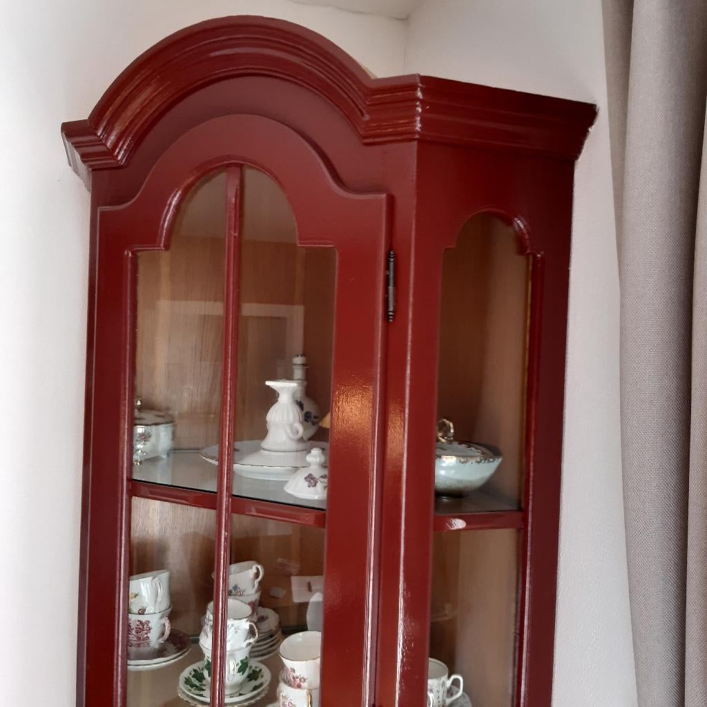 Houten vitrine hoekkast van 1,82 m. hoog, Ophalen, 50 tot 100 cm, Glas, 150 tot 200 cm