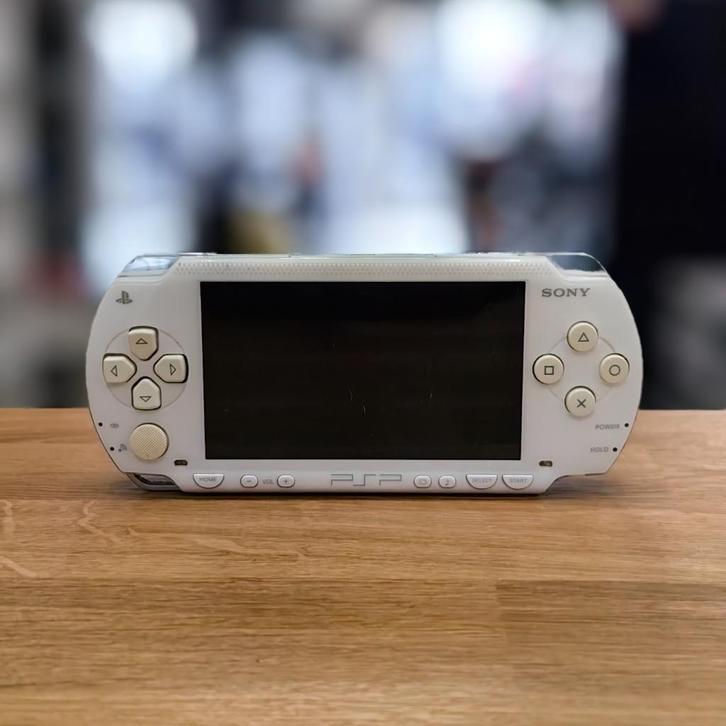 Sony PSP Spelcomputer | Wit | Model: PSP1004 - Prima!, Spelcomputers en Games, Spelcomputers | Sony PSP, Zo goed als nieuw