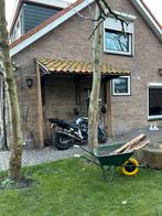 Robuust afdak. Sterk hout. Oud hollandse dakpannen., Ophalen, Nieuw