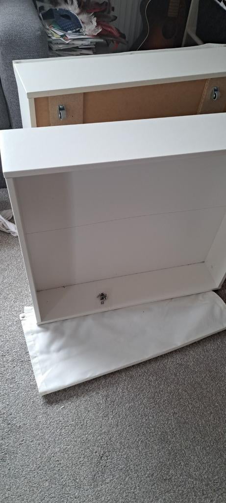 VARDÖ Onderbed lades van Ikea wit met beschermdoek, Ophalen, Minder dan 40 cm, Doos, Minder dan 35 cm