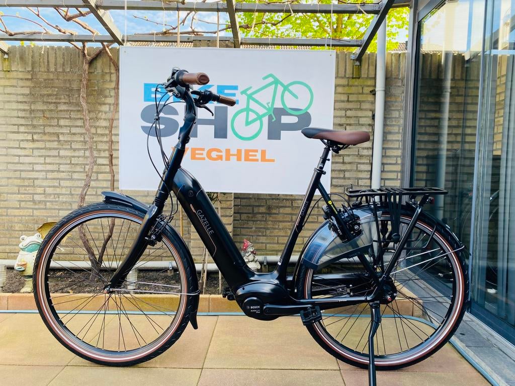 Gazelle Grenoble C8 Bosch Middenmot ActiveLinePlus.D61.Km743, Ophalen of Verzenden, Zo goed als nieuw, 5467kc, 59 cm of meer