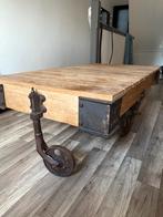 Industriële salontafel met wielen - Vintage Factory Stijl, Gebruikt, 100 tot 150 cm, Ophalen of Verzenden, Minder dan 50 cm