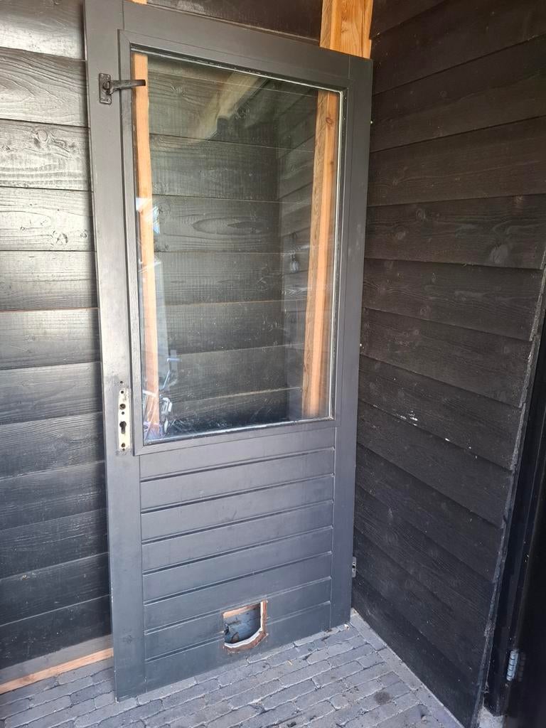 Hardhouten buitendeur, Doe-het-zelf en Verbouw, Deuren en Horren, Ophalen, Gebruikt, 200 tot 215 cm, Glas