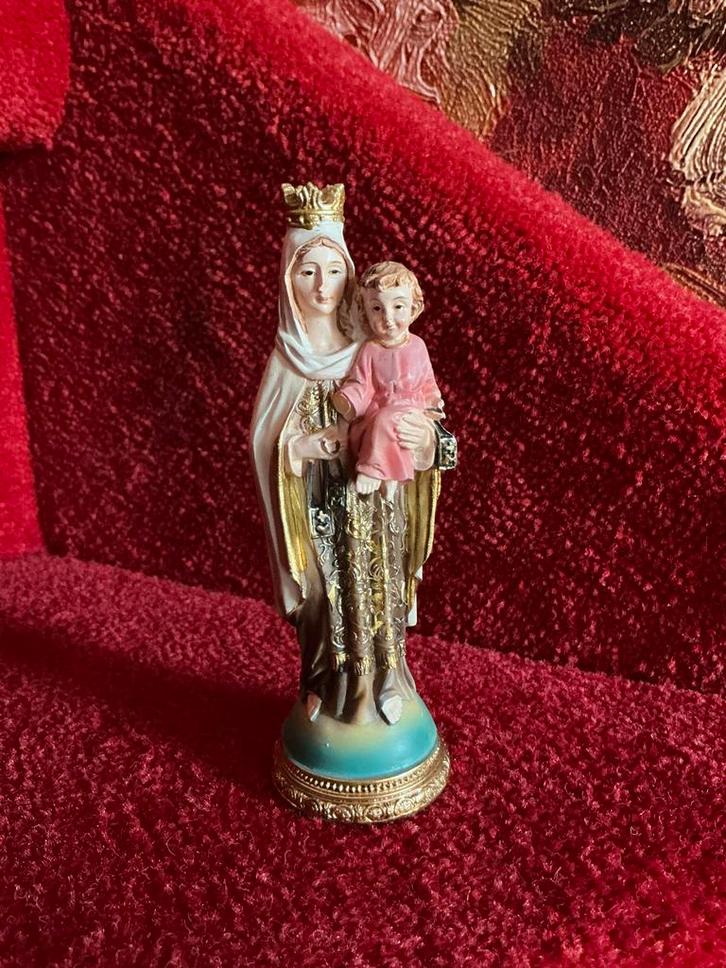 Lief Mariabeeldje ❤️ met kindje Jezus, Verzamelen, Religie, Zo goed als nieuw, Christendom | Katholiek, Beeld(je), Ophalen of Verzenden