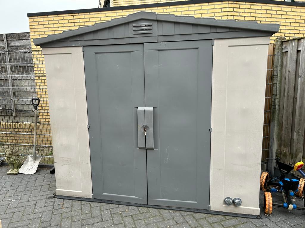 Kunstof tuinhuis schuur !, Tuin en Terras, Tuinhuizen, Minder dan 250 cm, Kunststof, Ophalen of Verzenden, 1 raam