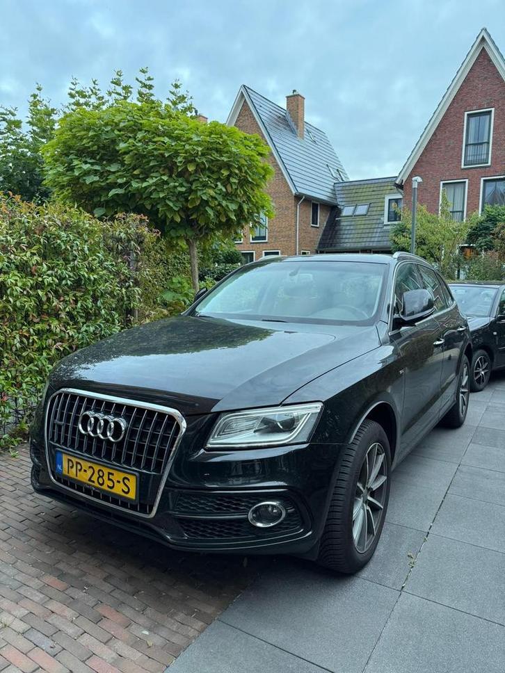 Audi Q5 2016 Zwart, Auto's, Audi, Particulier, Q5, Benzine, SUV of Terreinwagen, Geïmporteerd, Zwart, Ophalen
