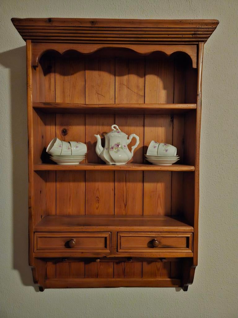 Houten wandkast, Ophalen, 25 tot 50 cm