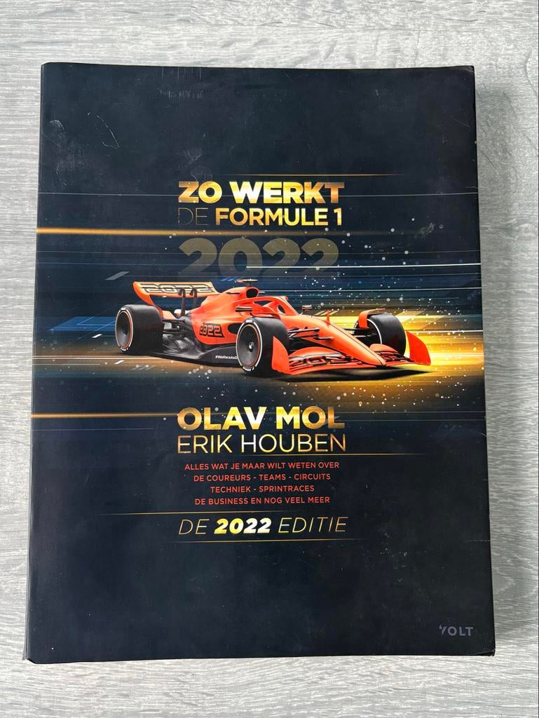 Zo Werkt De Formule 1 2022 - Olav Mol Erik Houben, Ophalen of Verzenden, Zo goed als nieuw, Overige sporten