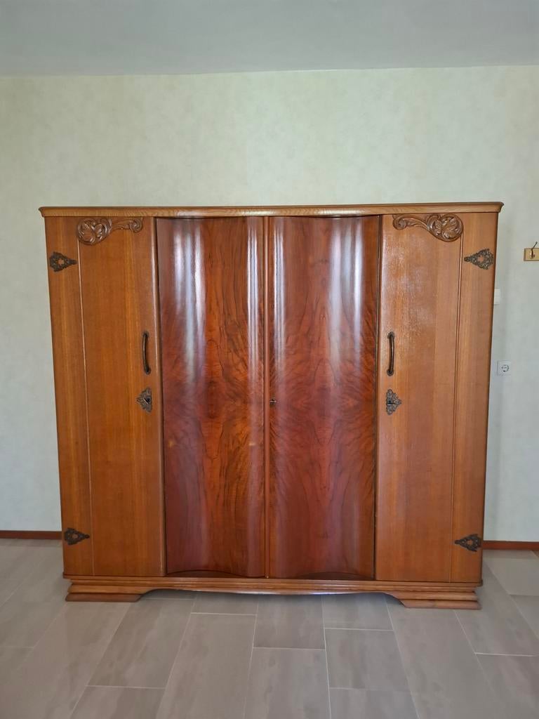 Zeer mooie, vintage kledingkast., 150 tot 200 cm, Vintage, 150 tot 200 cm, 25 tot 50 cm