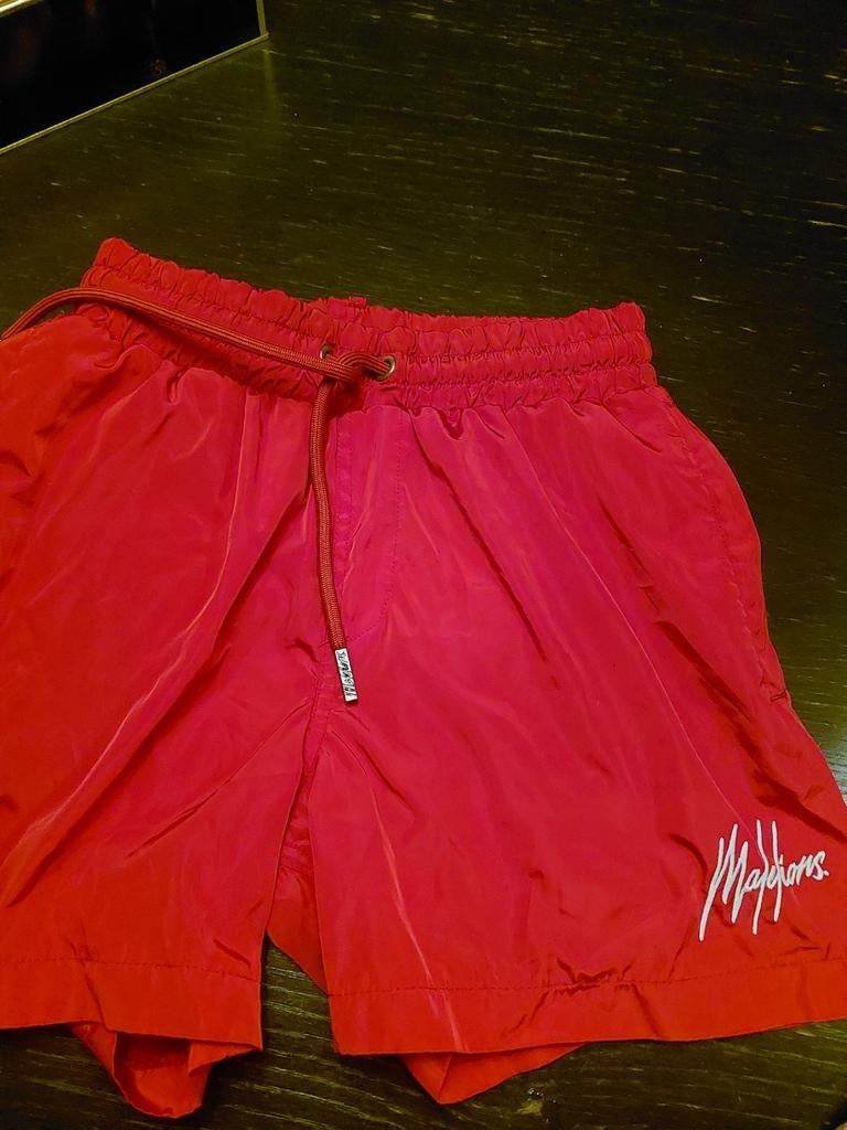 Rode zwemshort met Madjions logo, Kleding | Heren, Badmode en Zwemkleding, Madjions, Overige maten, Ophalen of Verzenden, Zwemshort