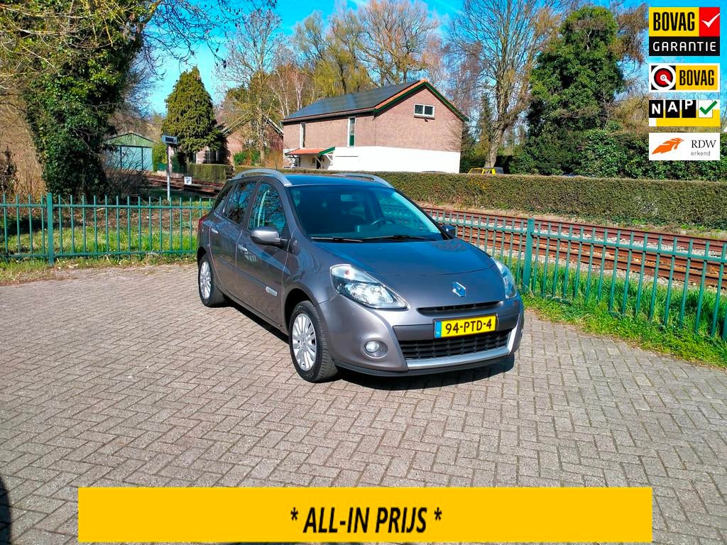 Renault Clio Estate 1.2 TCe Collection Airco Navi trekhaak A, Auto's, Voorwielaandrijving, Gebruikt, 4 cilinders, 49 €/maand