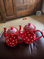 Oilily Koffiekan - Rode theepot met witte stippen, Keramiek, Overige typen, Ophalen of Verzenden, Zo goed als nieuw