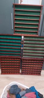 5 vitrine kastjes., Ophalen