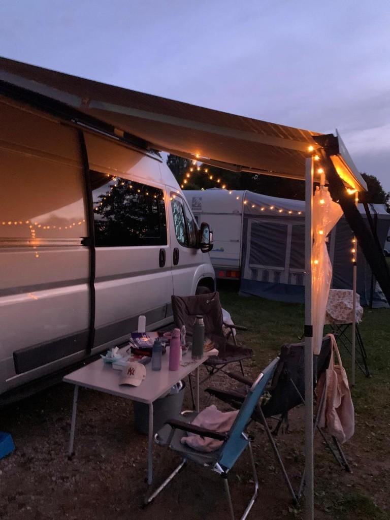 Ruime 5-persoons Peugeot Boxer Camper – Professionele Inbouw, Overige merken, Buscamper of Camperbus, Fiat, Treinzit
