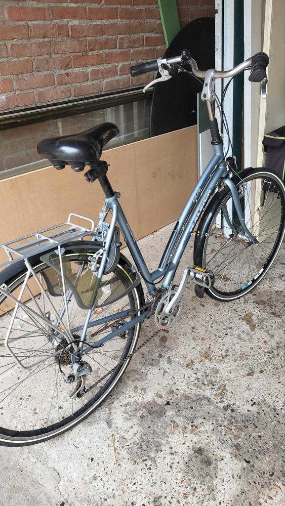 Raleigh damesfiets met versnellingen, Fietsen en Brommers, Fietsen | Dames | Damesfietsen, Gebruikt, Overige merken, Versnellingen