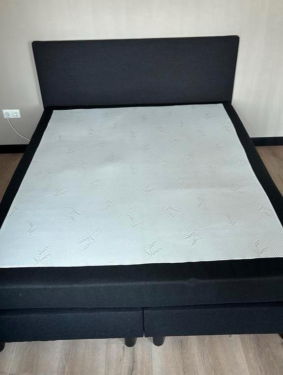 Gratis af te halen - Boxspring 160x200, Huis en Inrichting, Slaapkamer | Boxsprings, Gebruikt, 160 cm, Tweepersoons, Ophalen