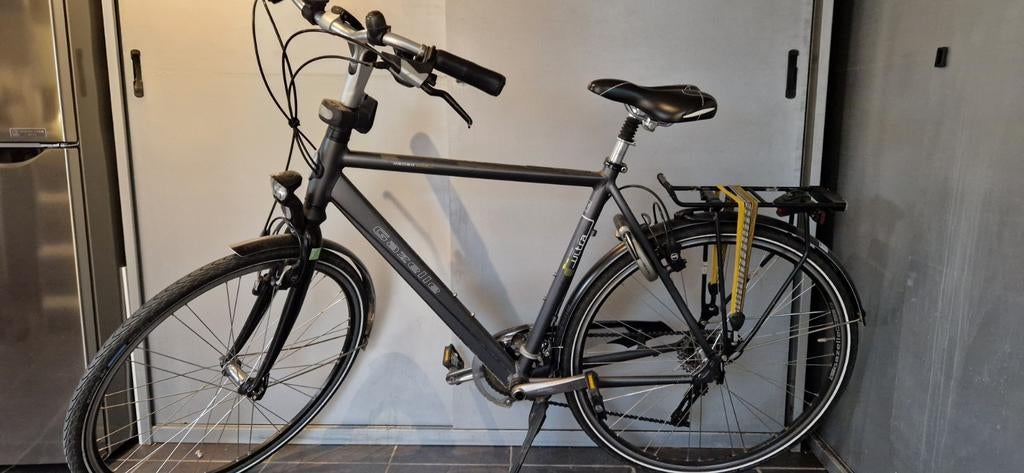 te koop Gazelle Medeo ultra light m 57 met defecte voorvork, Fietsen en Brommers, Ophalen, Gebruikt, Velgrem, 57 tot 61 cm