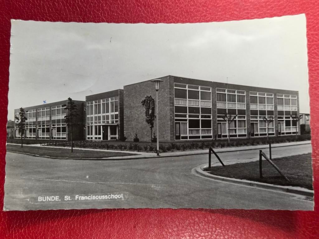 Bunde bij Meerssen St. Franciscusschool, Verzamelen, Ophalen of Verzenden