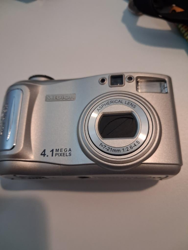 Medion camera 4.1 Megapixels - Zo goed als nieuw, Ophalen of Verzenden