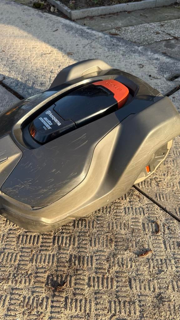 Husqvarna Automower grasmaaier - Voor de handige techneut, Ophalen, Gebruikt, 20 tot 25 cm, Bestuurbaar via app