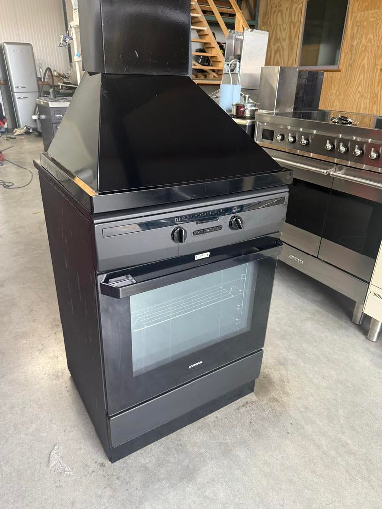Inventum Vrijstaande Oven met Kookplaat - Zwart, Witgoed en Apparatuur, Gebruikt, Bella, Oven, Ophalen of Verzenden