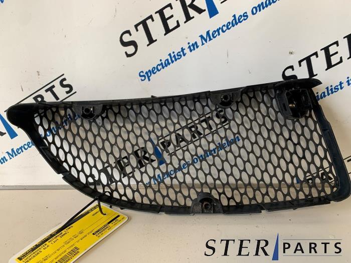 Luchtrooster motorkap links van een Mercedes SLK (762), Gebruikt, -, Ophalen of Verzenden, -