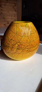 Unieke glazen vaas met spinnenwebpatroon, Ophalen of Verzenden