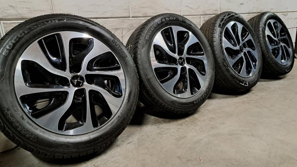 Bi-color velgen C3 DS3 C4 Cactus 207 208 195/55/16 ALS NIEUW, Auto-onderdelen, Banden en Velgen, Gebruikt, 16 inch, Banden en Velgen