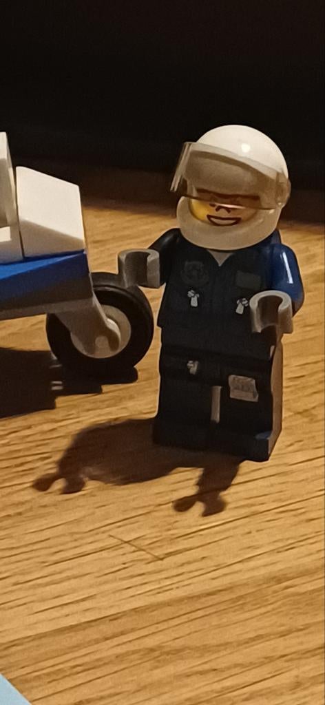 LEGO City Politievliegtuigje met piloot en boekje, Kinderen en Baby's, Speelgoed | Duplo en Lego, Ophalen of Verzenden