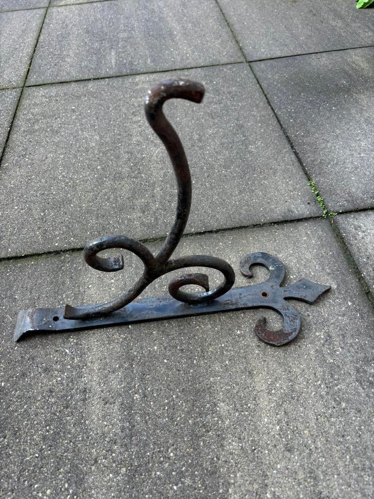 Handgesmede plantenhanger, Ophalen of Verzenden, Zo goed als nieuw