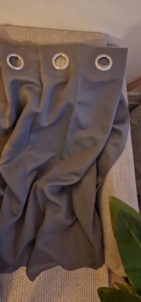 Blackout curtain, Huis en Inrichting, Stoffering | Gordijnen en Lamellen, Ophalen, 100 tot 150 cm, 100 tot 150 cm, Zo goed als nieuw