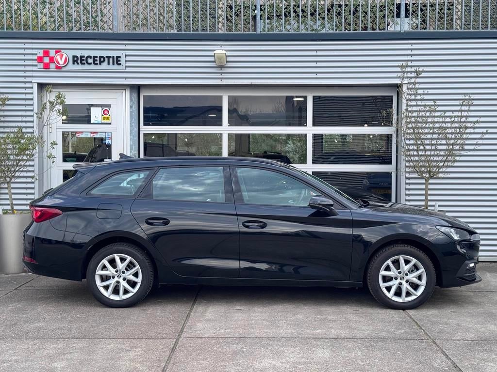 Seat Leon Sportstourer 1.0 TSI Reference Cruise / Clima / Ca, Gebruikt, Euro 6, Leon, Zwart