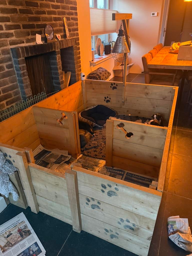 Werpkist middelgrote tot grote hond, Dieren en Toebehoren, Ophalen, Gebruikt