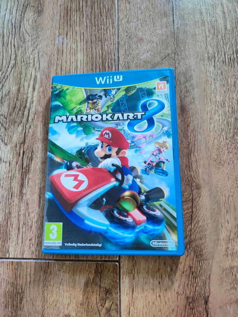 Nintendo Wii U spel - Mario Kart 8, Spelcomputers en Games, Games | Nintendo Wii U, Racen en Vliegen, Ophalen of Verzenden, Zo goed als nieuw